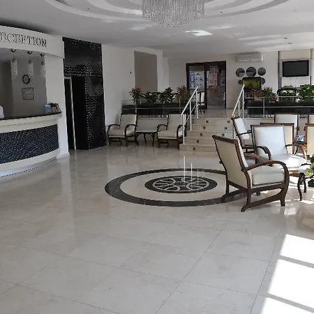 Esat 3* Kusadası