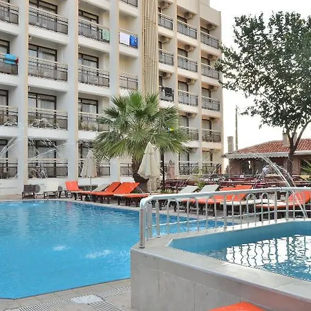 Esat 3* Kusadası