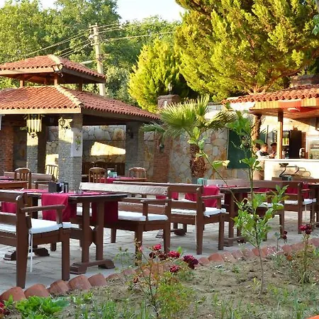 Esat 3* Kusadası