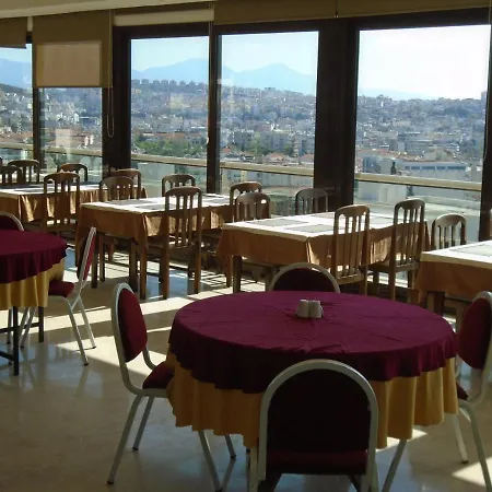 מלון Esat קוסדסי