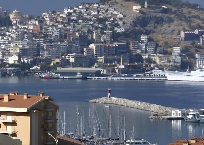 Esat Hotel Kusadası