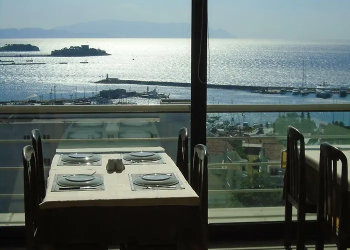 Esat Hotel Kusadası